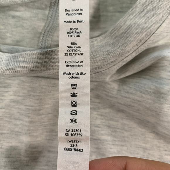 Lululemon 2 Crew Neck Short Sleeve Shirt Heathered Gray Gym Sports - Picture 8 of 8